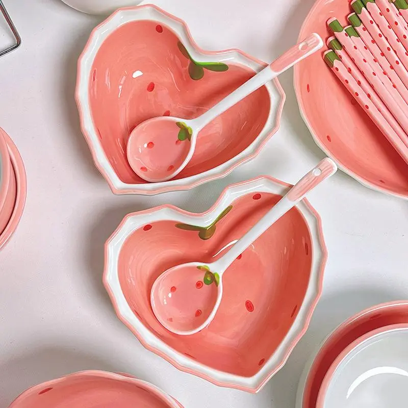 Heart-Shaped Ceramic Bowl with Spoon, Creative Strawberry Pattern Bowl & Spoon, Durable Tableware for Kitchen, Household Dining Plate Set, Ceramic Dish Set, Durable Utensils Tableware