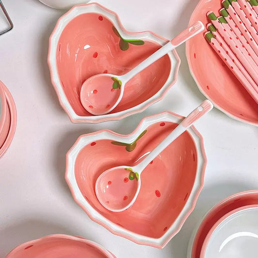 Heart-Shaped Ceramic Bowl with Spoon, Creative Strawberry Pattern Bowl & Spoon, Durable Tableware for Kitchen, Household Dining Plate Set, Ceramic Dish Set, Durable Utensils Tableware