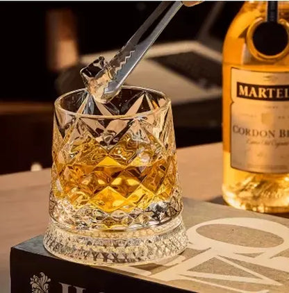 Rotating Whiskey Glass Crystal Whiskey & Rum Glass for Cocktail Parties 360° Rotating Base Premium Crystal Elegant Modern Design Comfortable Grip Stable Spin Versatile Drinkware
