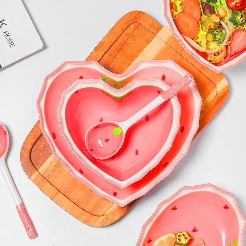 Heart-Shaped Ceramic Bowl with Spoon, Creative Strawberry Pattern Bowl & Spoon, Durable Tableware for Kitchen, Household Dining Plate Set, Ceramic Dish Set, Durable Utensils Tableware